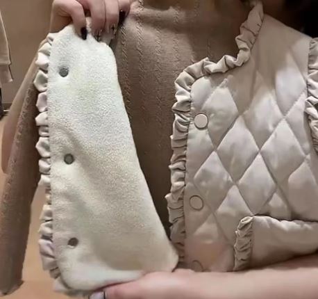Frill Gilet