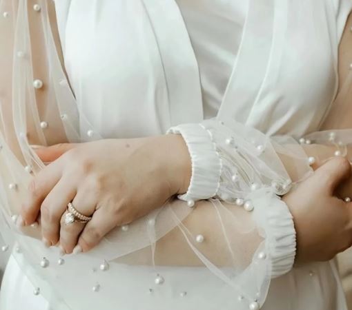 Pearl Detail Robe